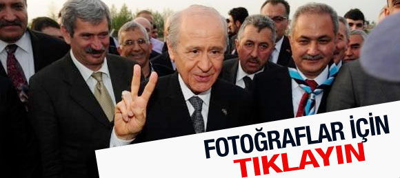 devlet-bahçeli-zafer-işareti.jpg