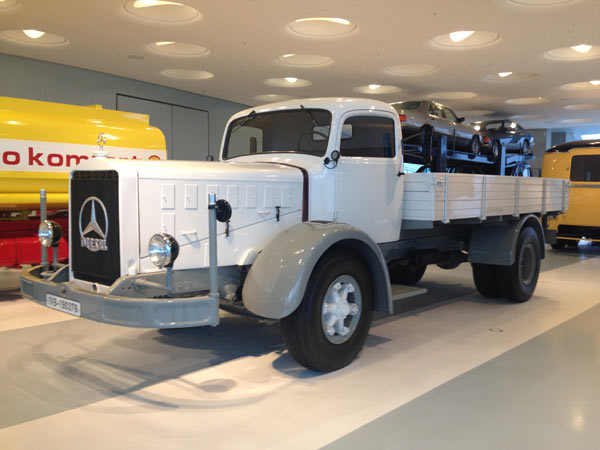 mercedes-museum.jpg